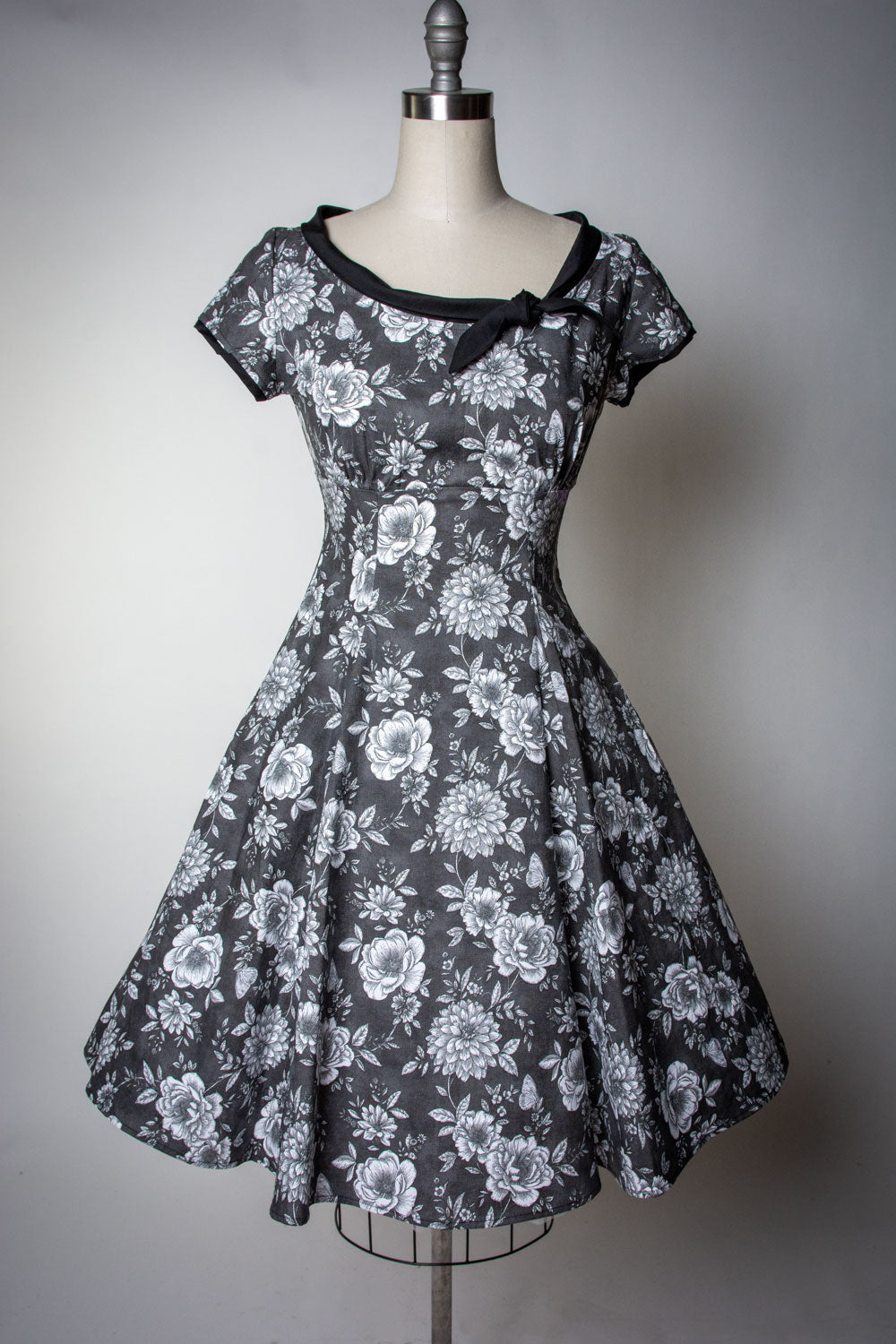 Beverly Dress- Graphite Roses