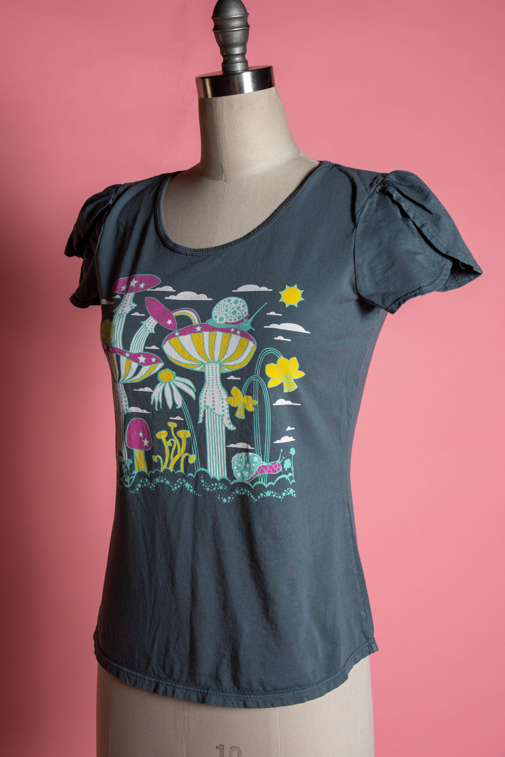 Tulip Sleeve Tee - Mushrooms & Snails