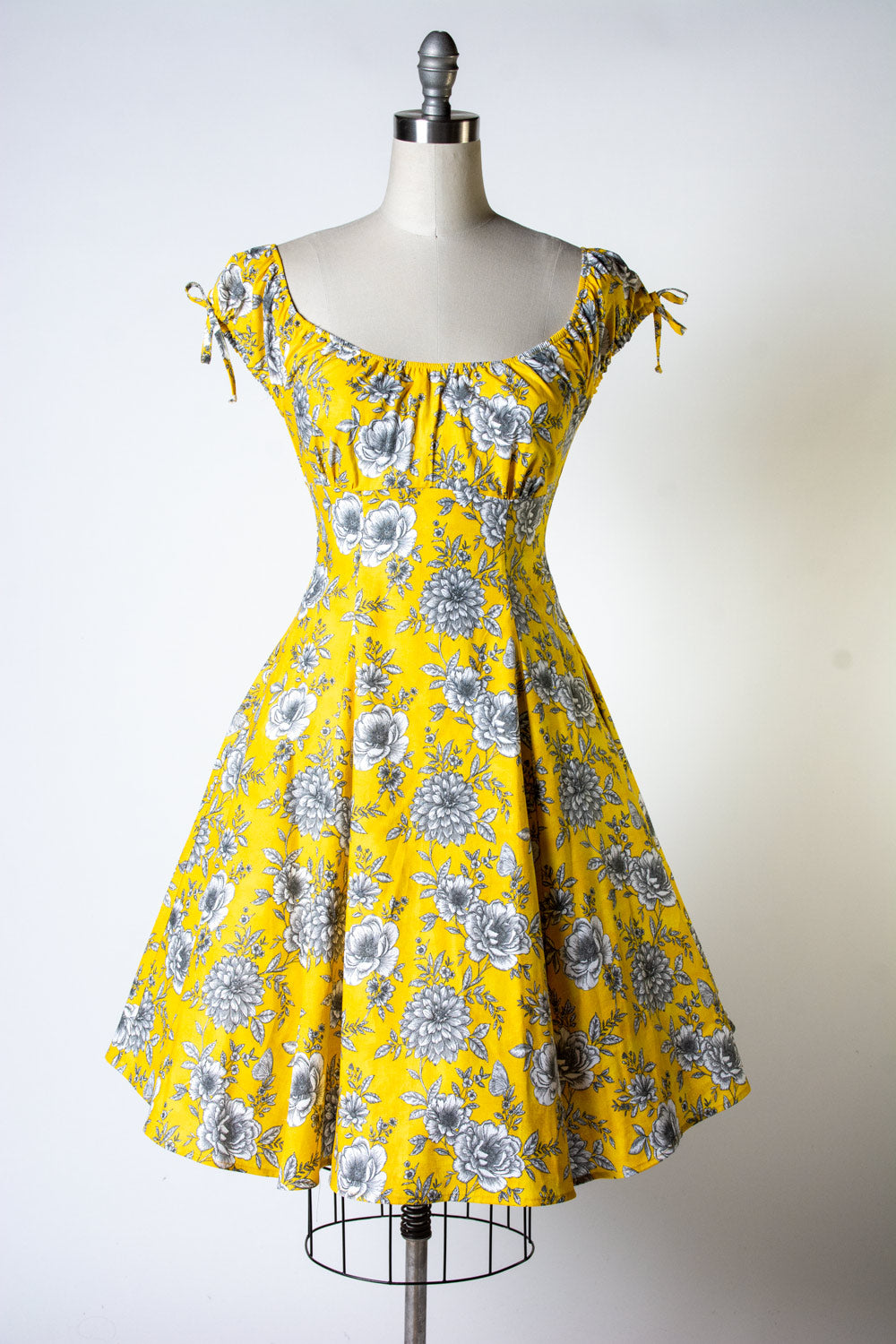 Hilda Dress - Yellow Rose