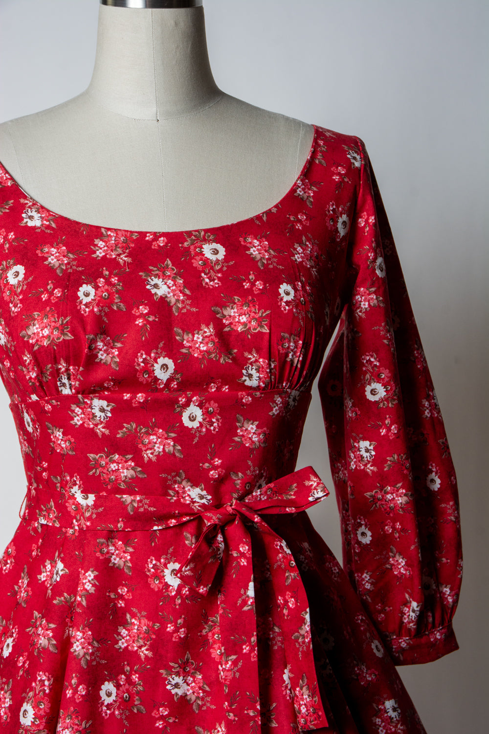 Jeanette Dress - Scarlet Floral