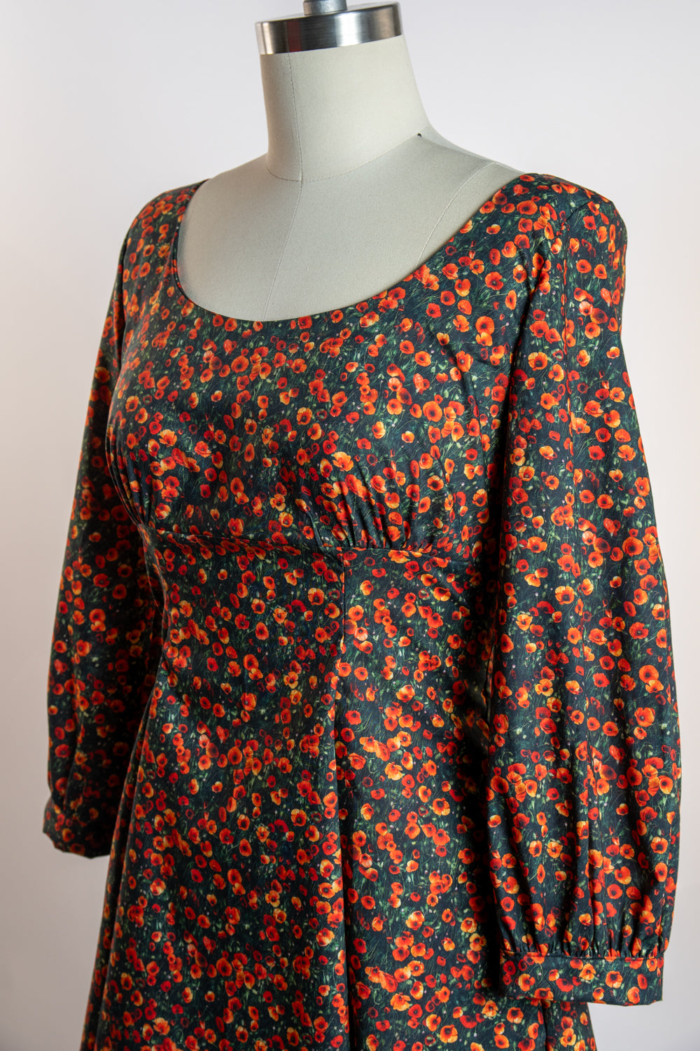 Jenni Dress- Poppies