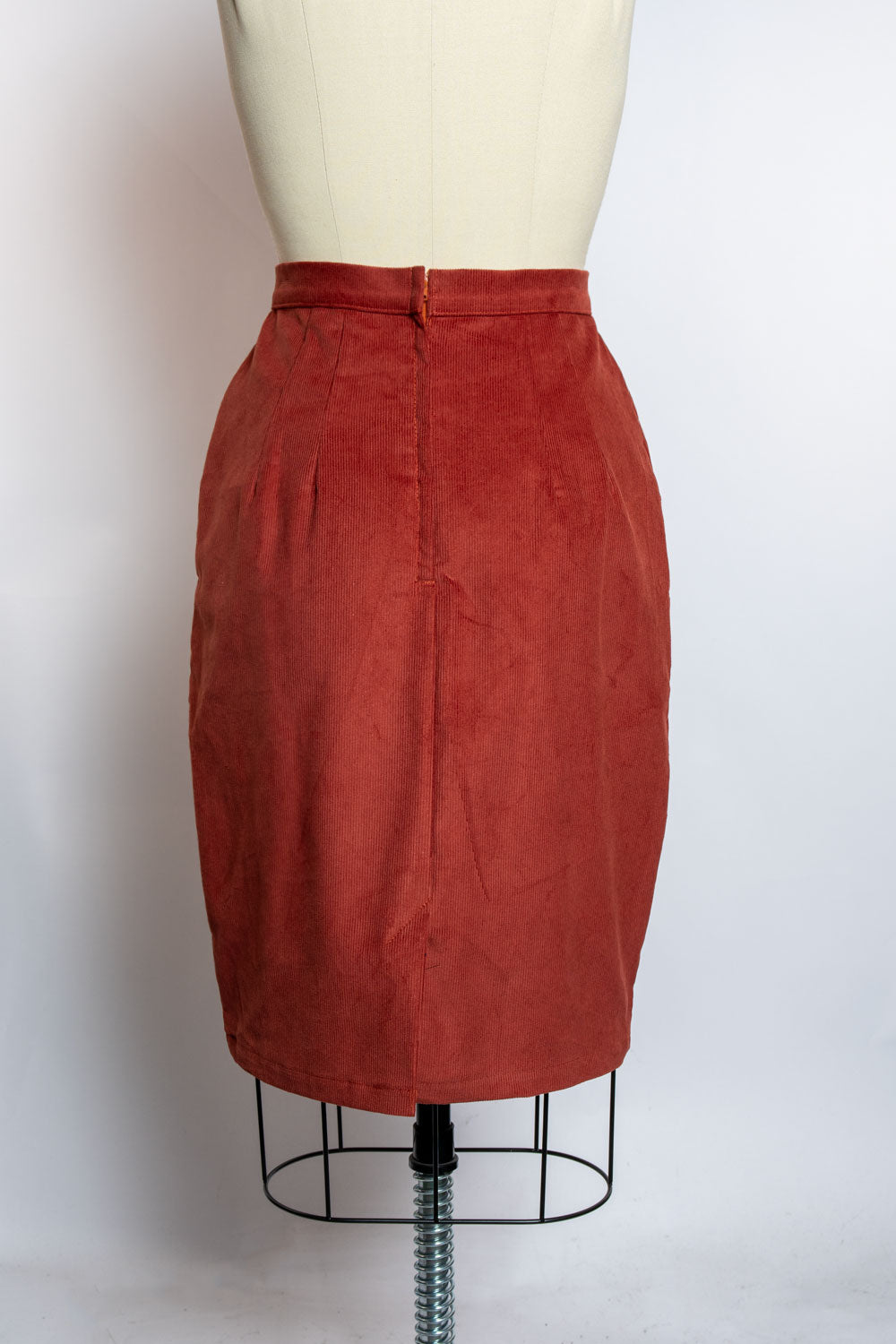 Made-To-Order: Basic Pencil Skirt- Corduroy, Rust - Heart of Haute