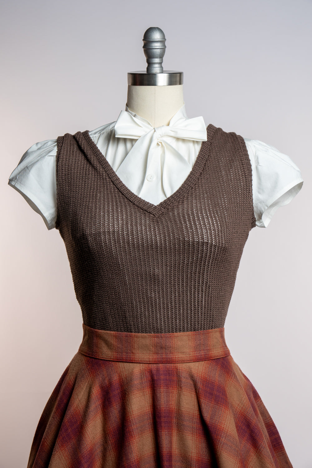 Vivi Vest- Open Knit, Brown