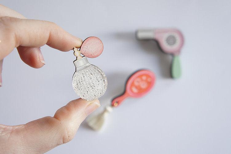 Beauty Supplies Brooches Set of 3 by Laliblue