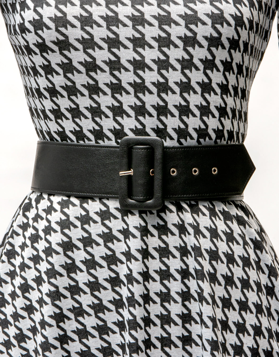 Grommet Belt - Vegan Leather, Black