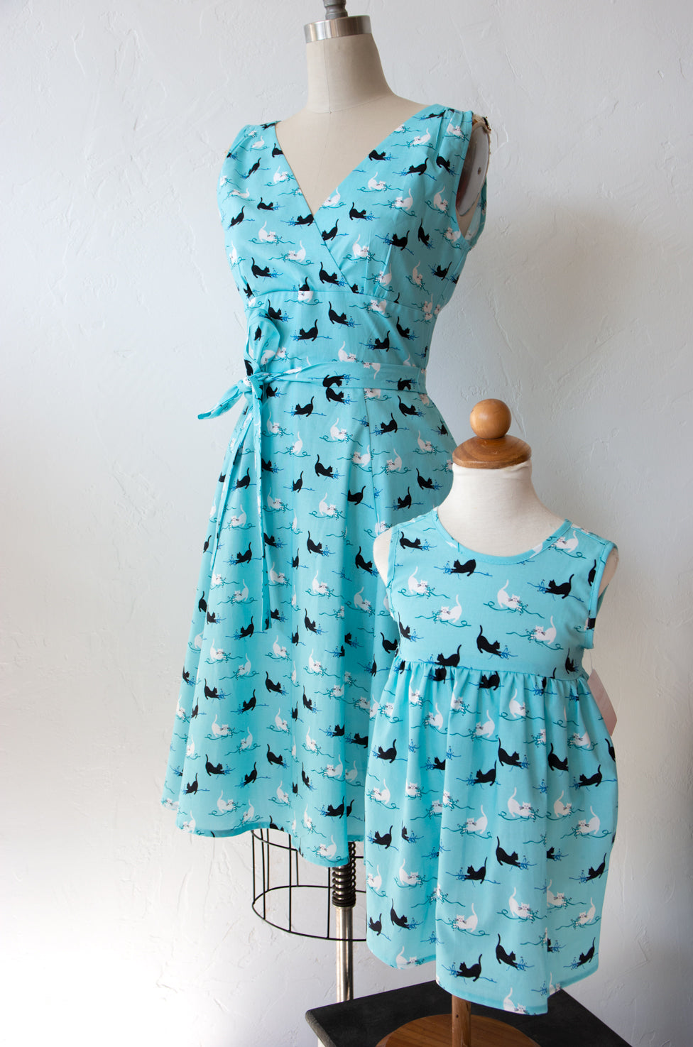 Marie Dress - Aqua Kitties