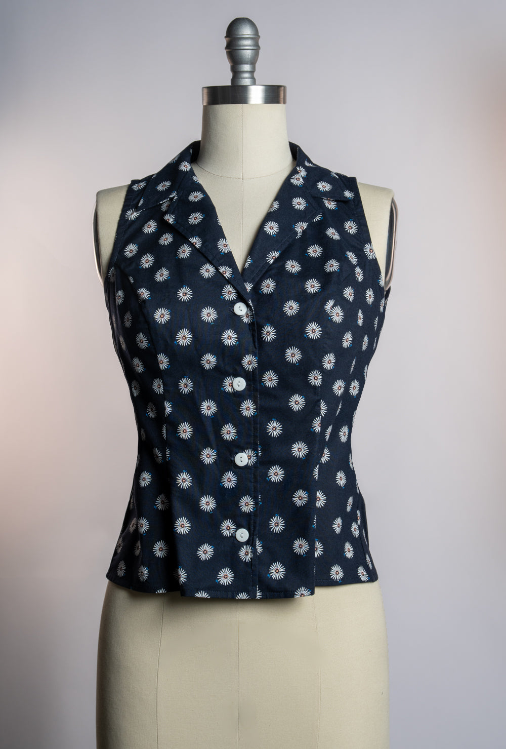 Betsy Blouse - Navy Daisy