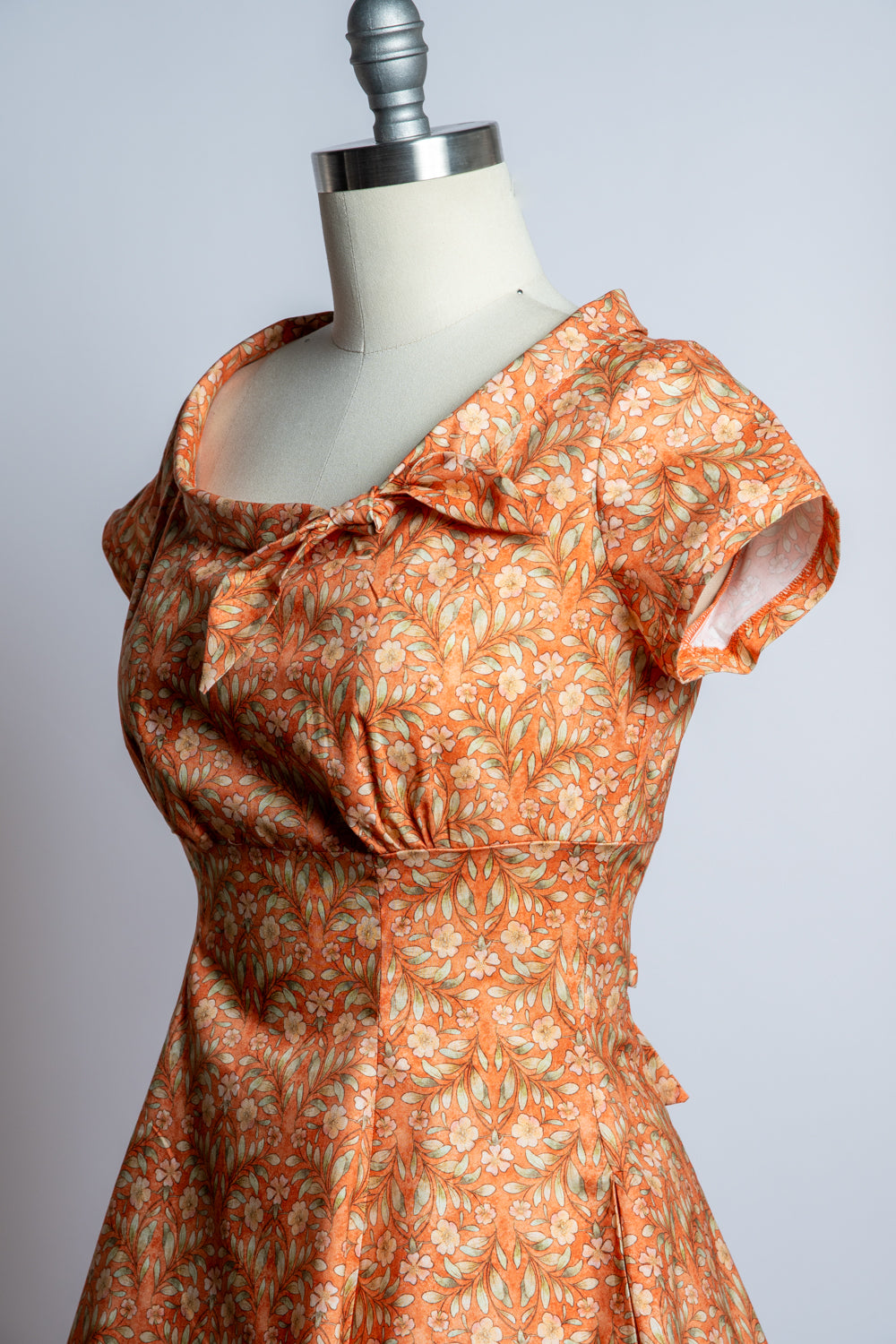 Beverly Dress- Amber Floral