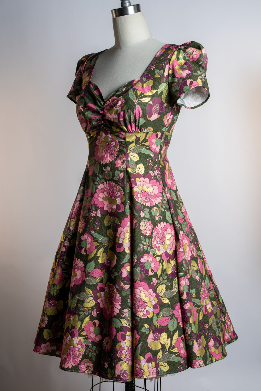 Bree Dress - Dahlia Royale – Heart of Haute