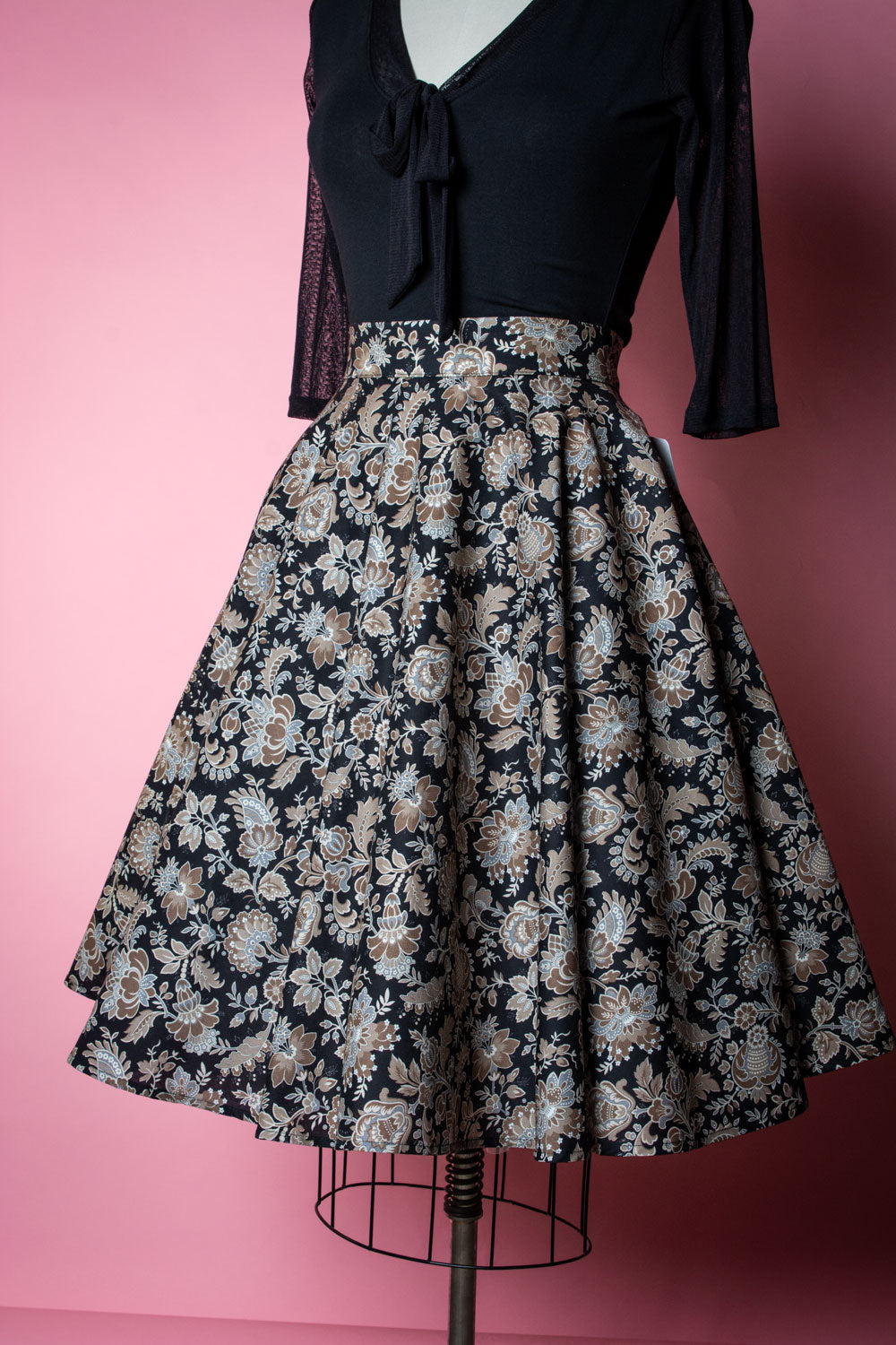 Haute Circle Skirt - Black Fluer Paisley
