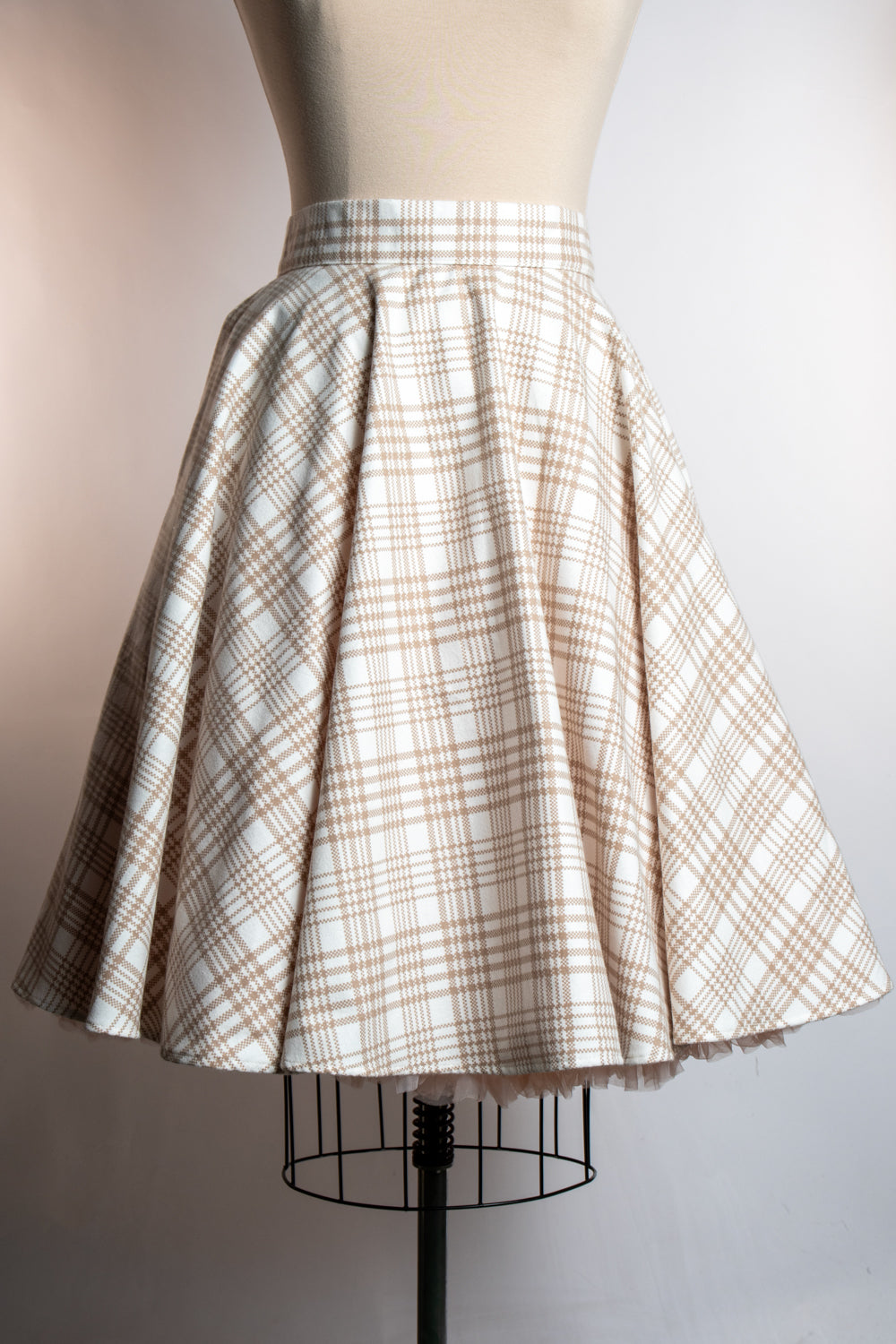 Haute Circle Skirt - Flannel, Beige Plaid