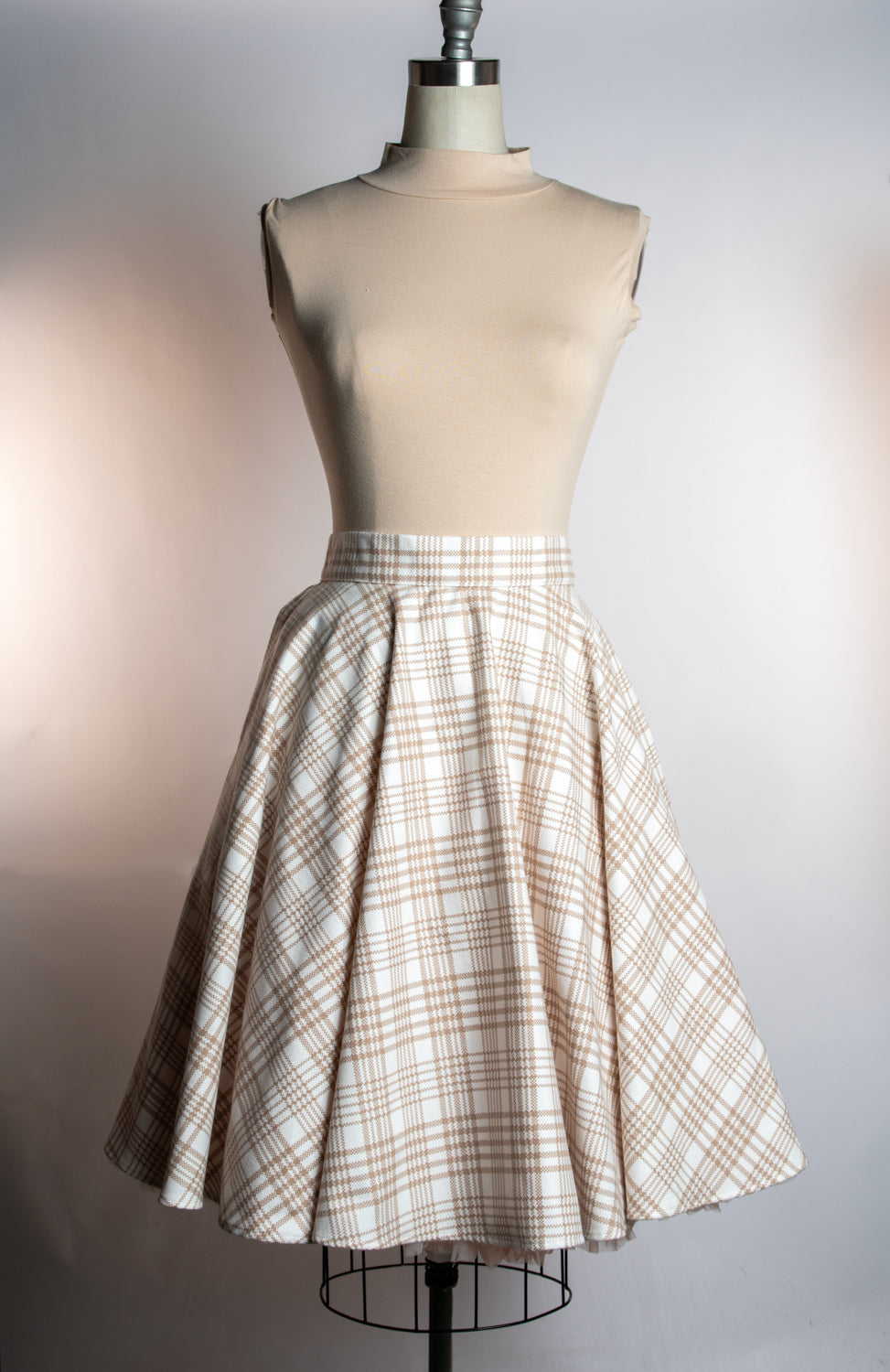 Haute Circle Skirt - Flannel, Beige Plaid