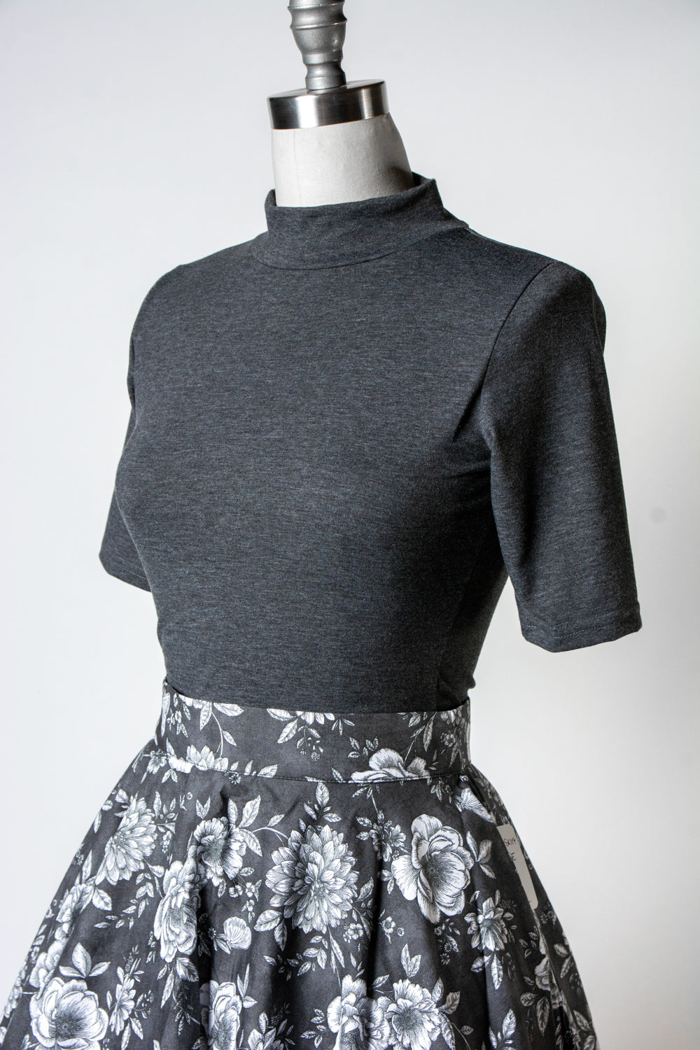 Denise Top - Charcoal