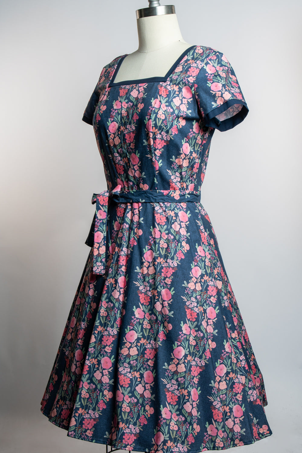 Ilene Dress - Navy Wallpaper (sample)*sale