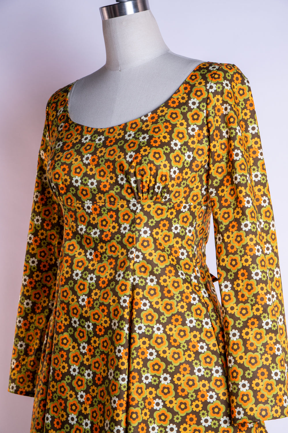 Jenni Dress - Little Retro Daisy