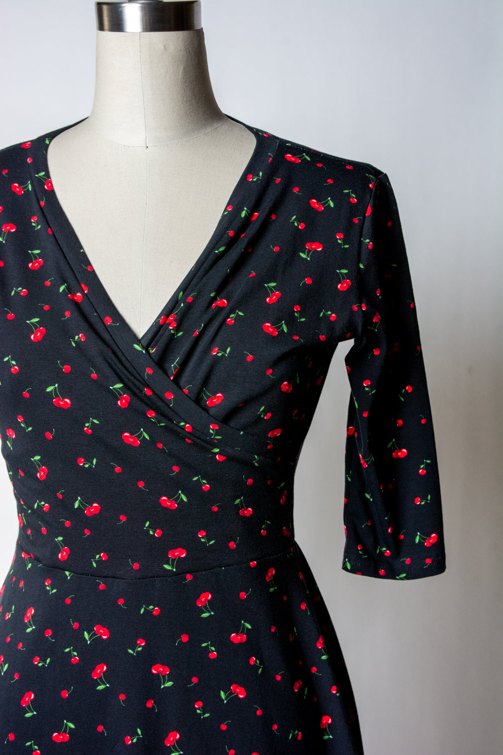 Joanie Knit Dress 3/4 Sleeve - Cherries