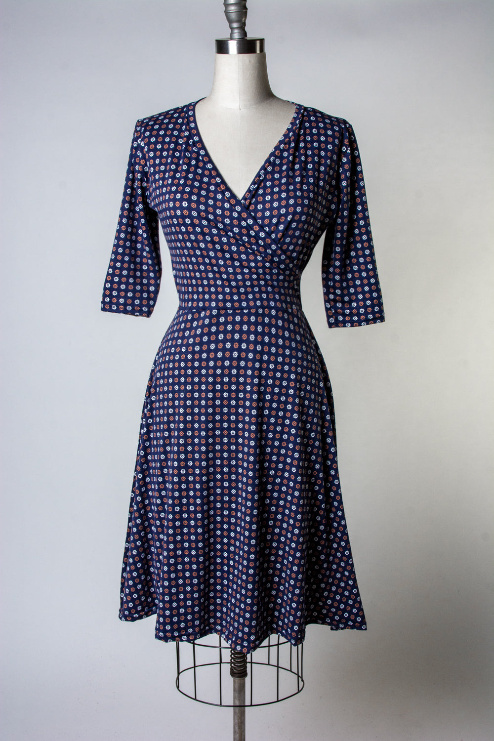 Joanie Knit Dress 3/4 Sleeve - Cafe Fluer Dot
