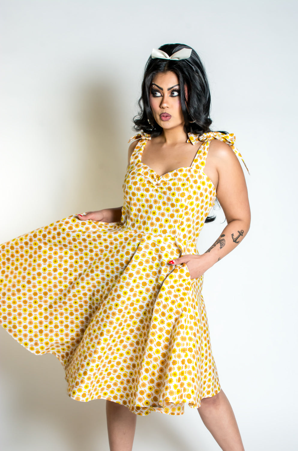 Sarah Swing Dress - Retro Daisy, Yellow