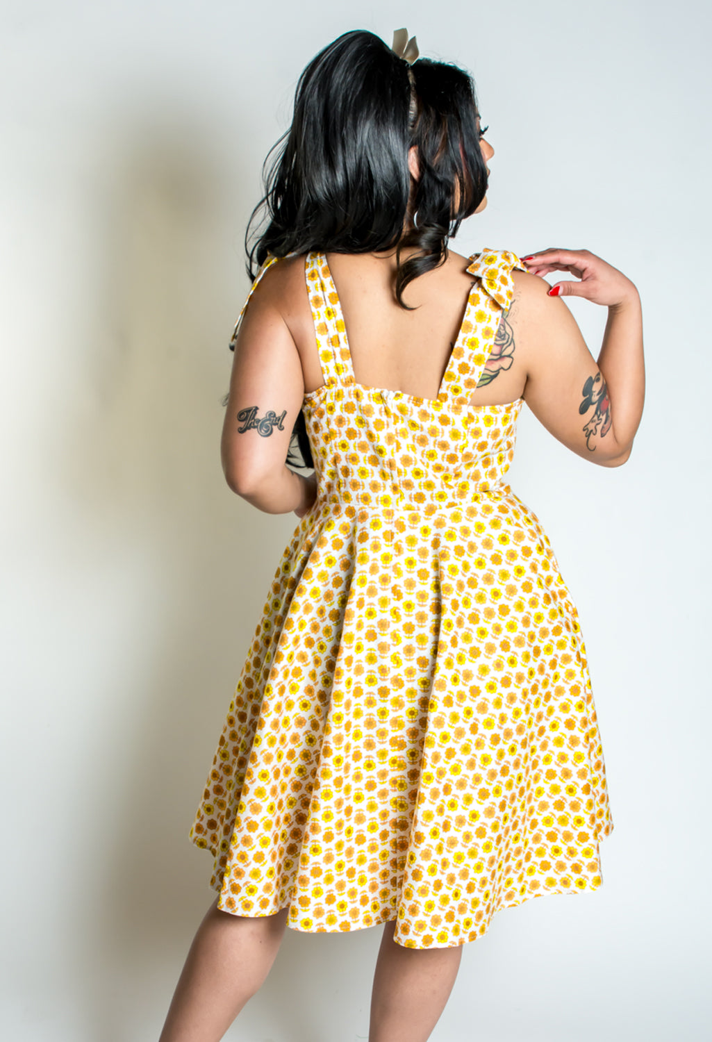 Sarah Swing Dress - Retro Daisy, Yellow