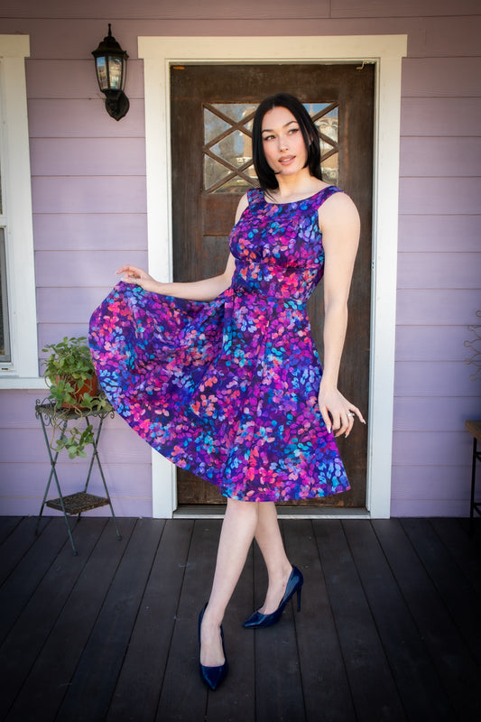 Amanda Dress - Vibrant Leaves