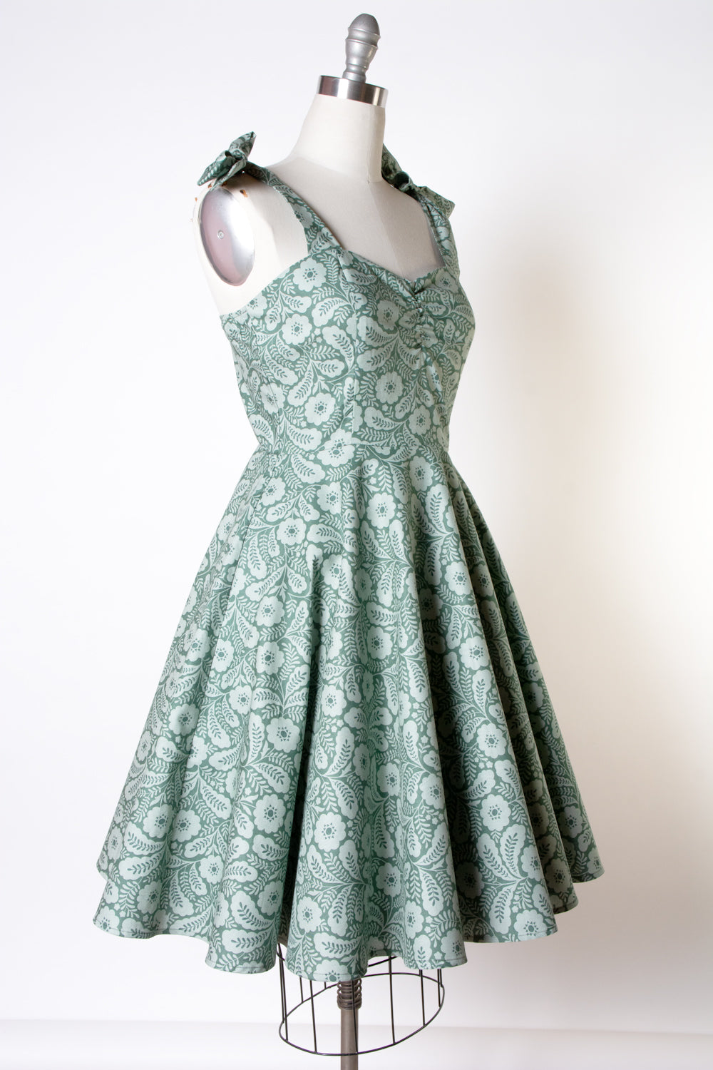 Sarah Swing Dress- Tonal Flower, Green *sale