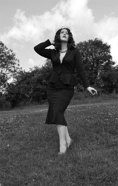 Diva Skirt - Black - Heart of Haute